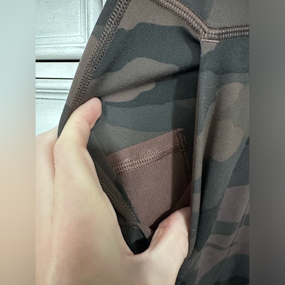 Lululemon Align Jogger Crop *23" - Picture 5 of 12